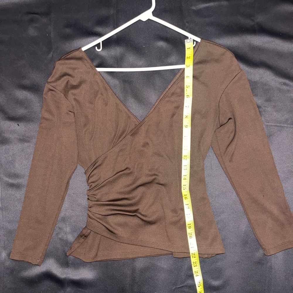 Cute brown top perfect for autumn
